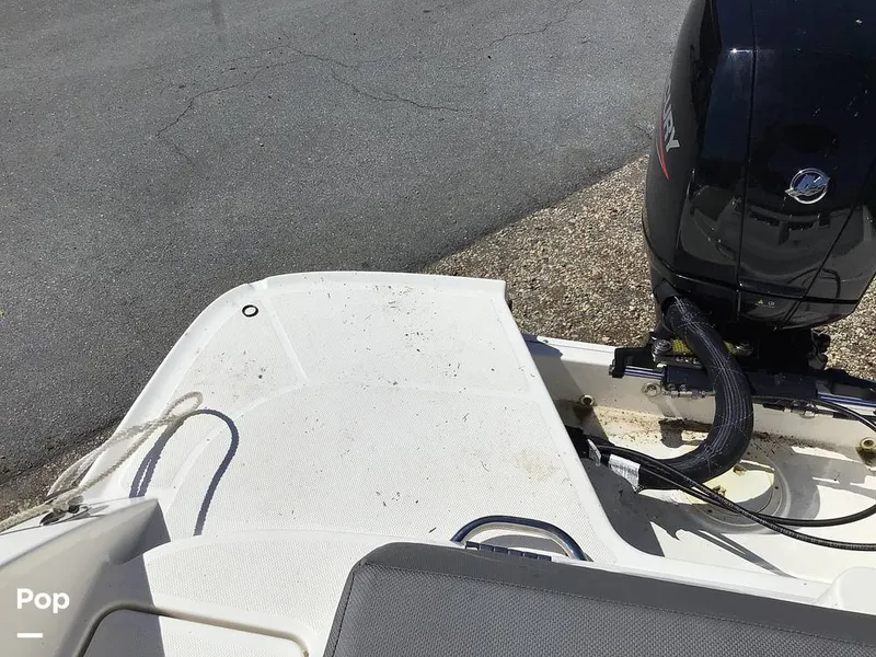 Slide: The Image of Bayliner VR6 2023 - 14277328