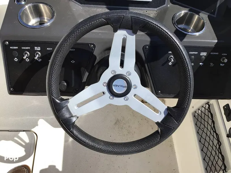 Slide: The Image of Bayliner VR6 2023 - 14277339