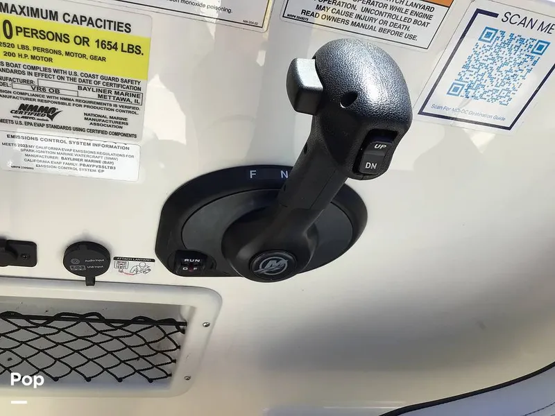 Slide: The Image of Bayliner VR6 2023 - 14277349