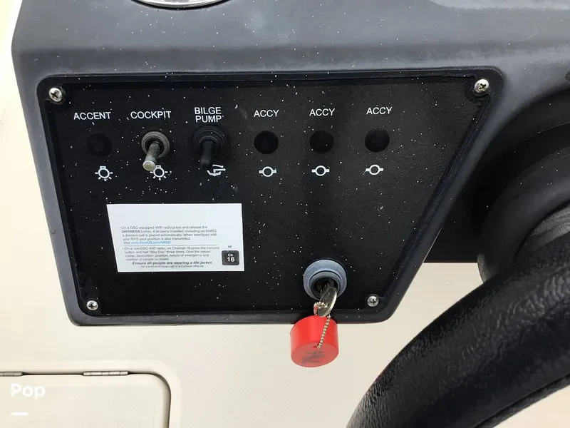 Slide: The Image of Bayliner VR6 OB 2023 - 16764518