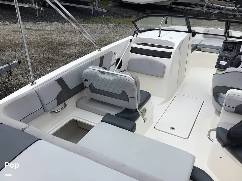 Slide: The Image of Bayliner VR6 OB 2023 - 16764502