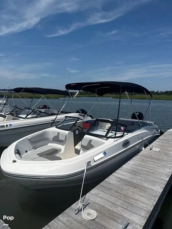 The Image of Bayliner VR6 OB 2023 - 16641182