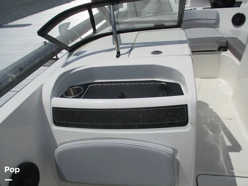 Slide: The Image of Bayliner VR6 2023 - 14277285