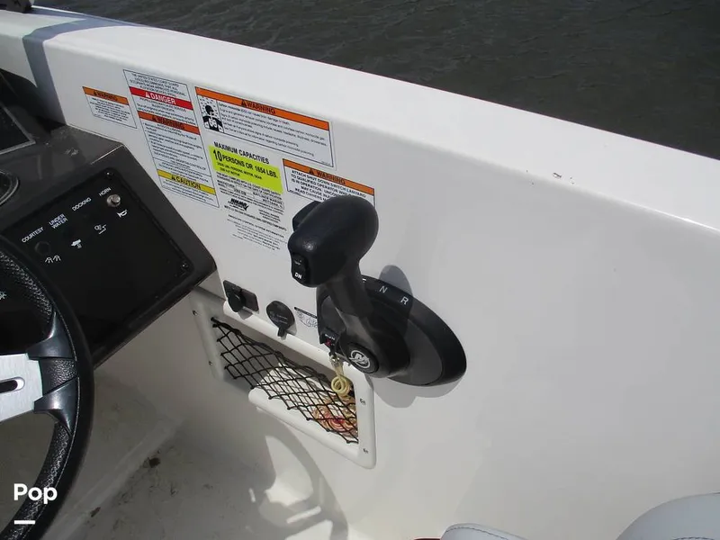 Slide: The Image of Bayliner VR6 2023 - 14277291