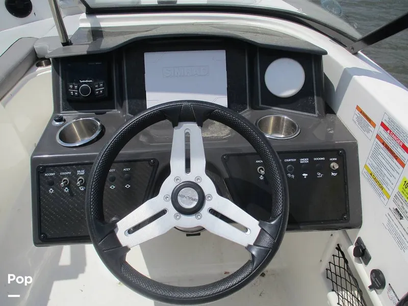 Slide: The Image of Bayliner VR6 2023 - 14277293