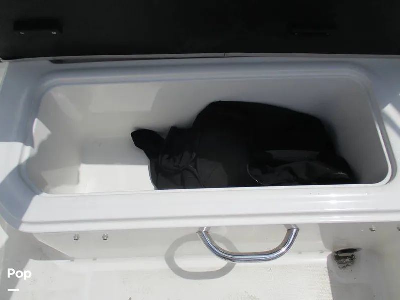 Slide: The Image of Bayliner VR6 2023 - 14277397