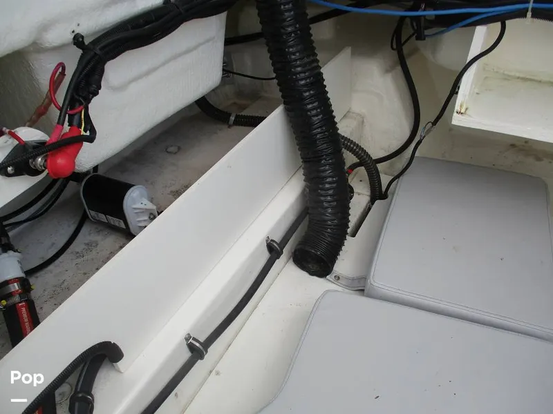 Slide: The Image of Bayliner VR6 2023 - 14277399