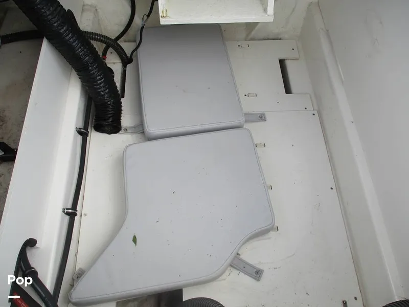 Slide: The Image of Bayliner VR6 2023 - 14277400