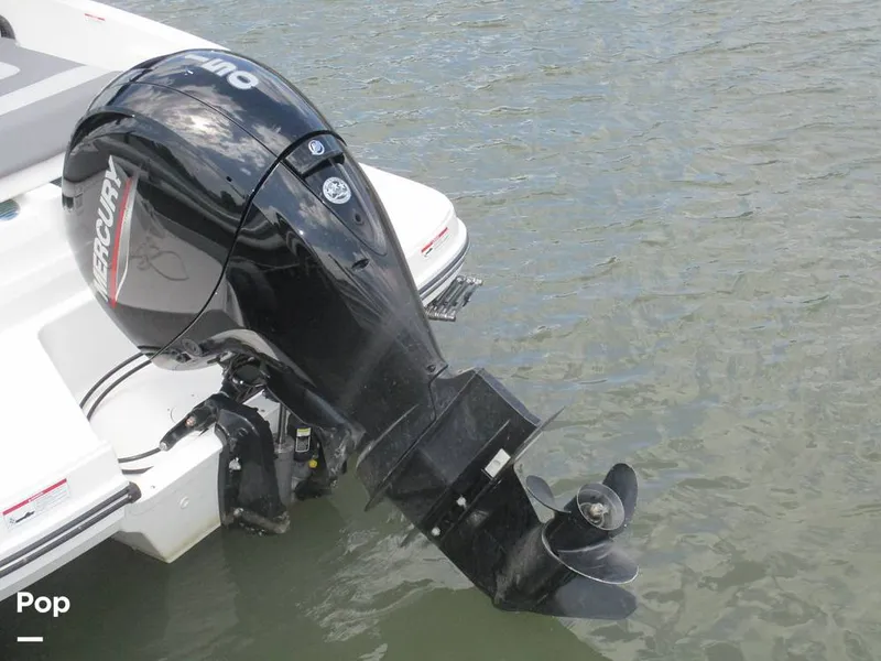 Slide: The Image of Bayliner VR6 2023 - 14277390