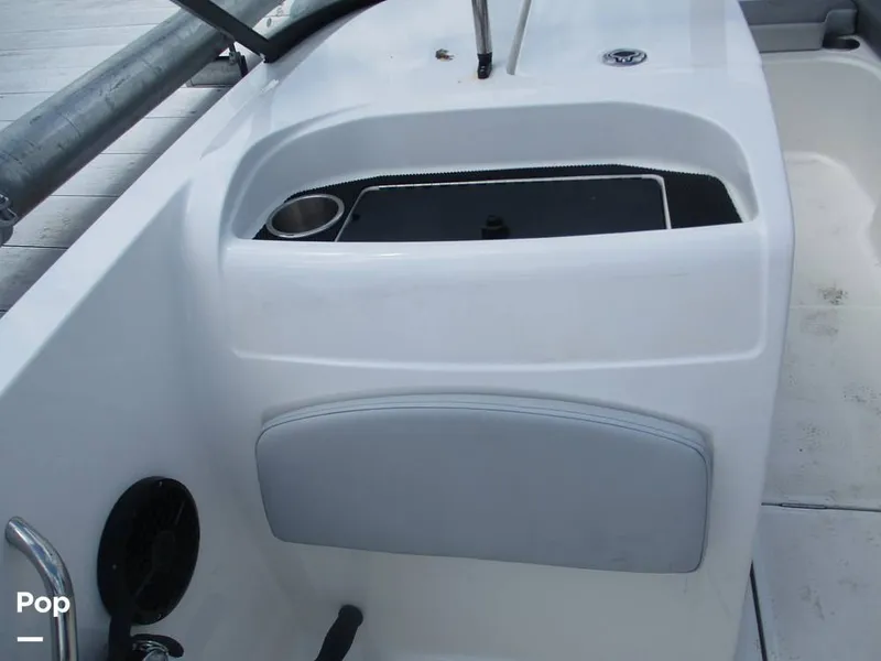 Slide: The Image of Bayliner VR6 2023 - 14277409