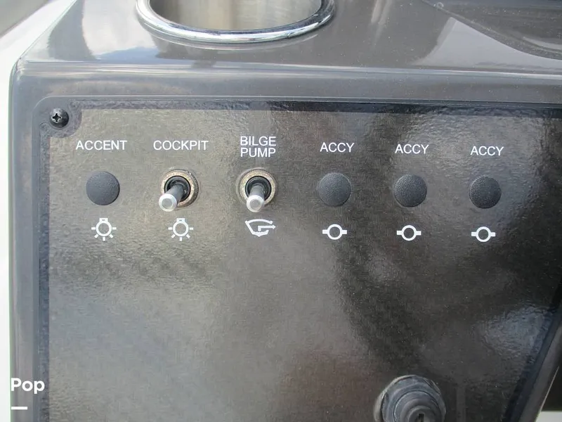 Slide: The Image of Bayliner VR6 2023 - 14277430