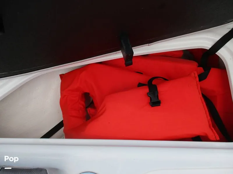 Slide: The Image of Bayliner VR6 2023 - 14277441