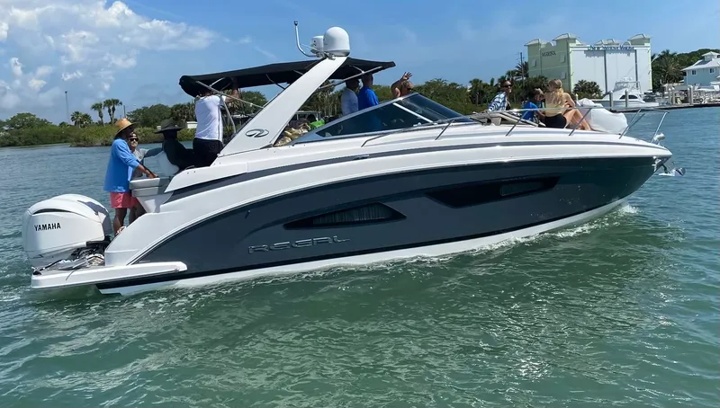 Slide: The Image of Regal 33 XO 2022 - 15