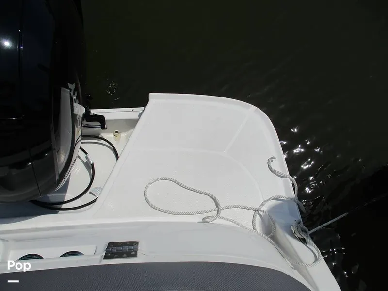 Slide: The Image of Bayliner VR6 2023 - 14293372