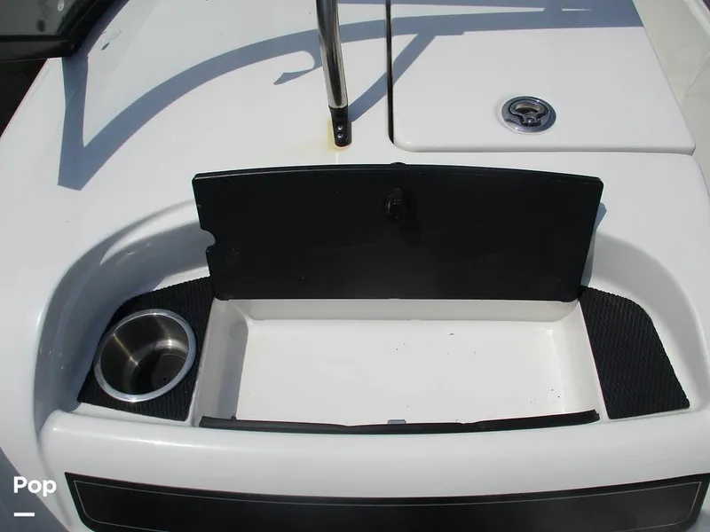 Slide: The Image of Bayliner VR6 2023 - 14293413