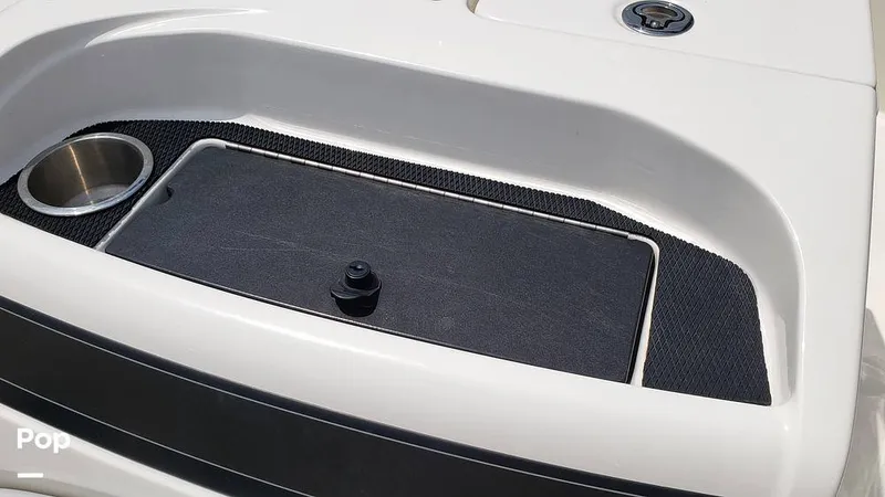 Slide: The Image of Bayliner VR6 OB 2023 - 14512699