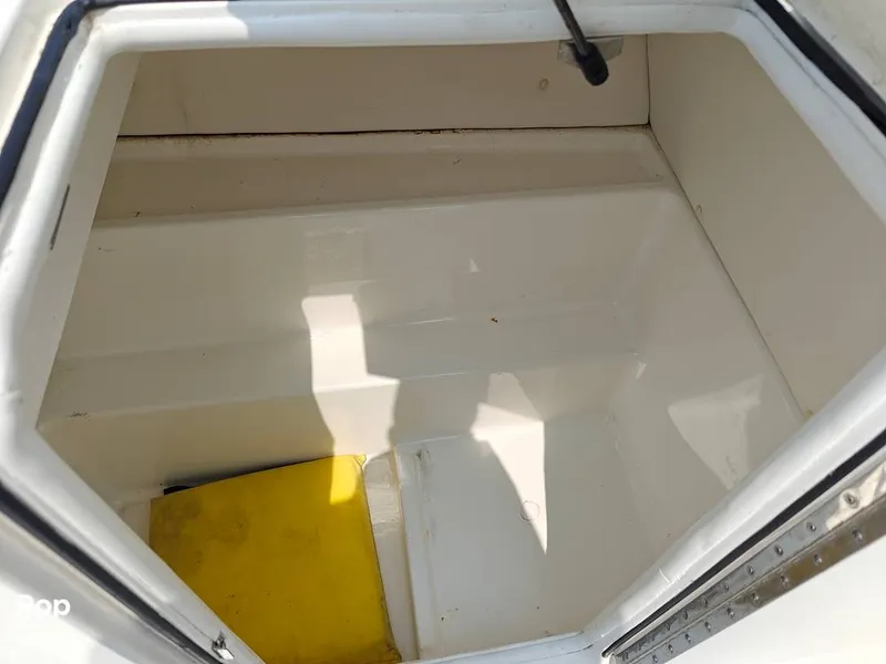 Slide: The Image of Bayliner VR6 OB 2022 - 14572806