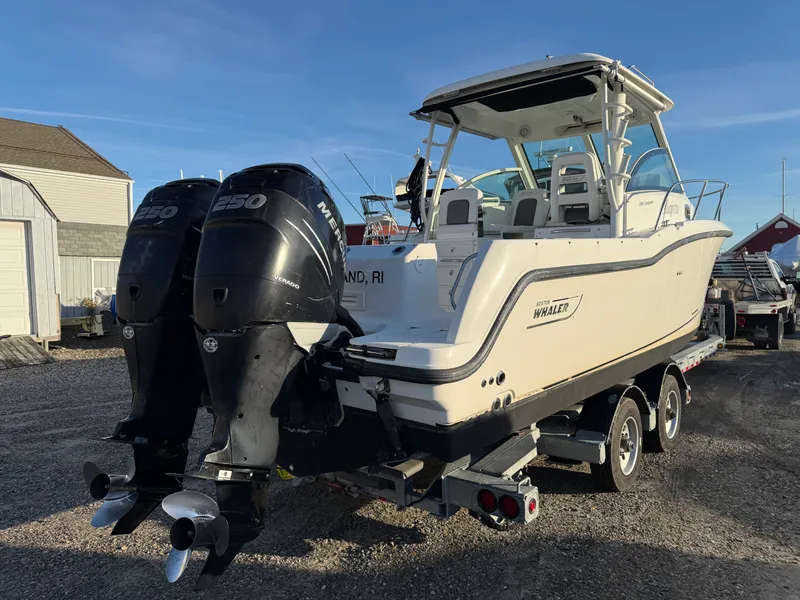 Slide: The Image of Boston Whaler 285 CONQUEST 2013 - 5