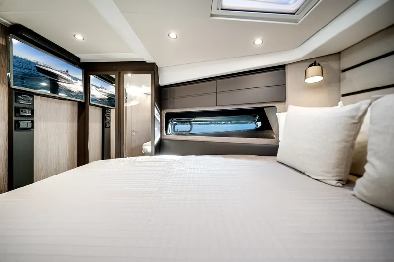 Slide: The Image of Azimut A45 2026 - 32