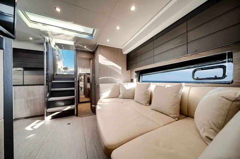 Slide: The Image of Azimut A45 2026 - 36