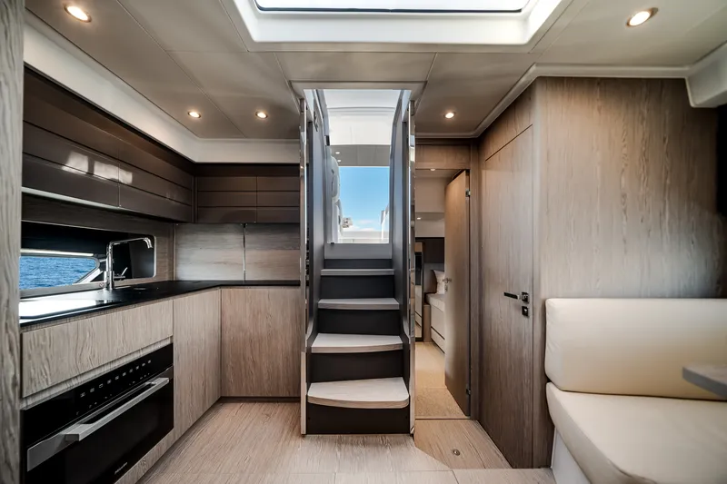 Slide: The Image of Azimut A45 2026 - 40