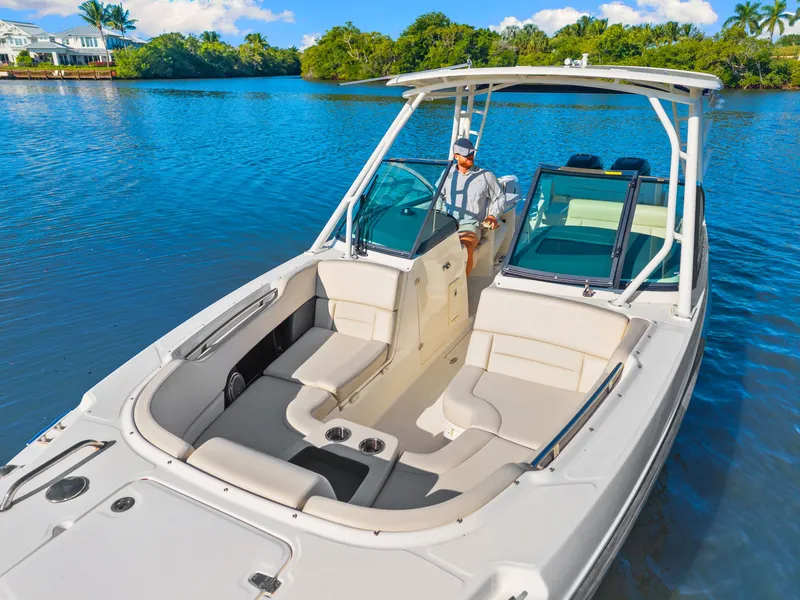 Slide: The Image of Boston Whaler 270 VANTAGE 2015 - 7