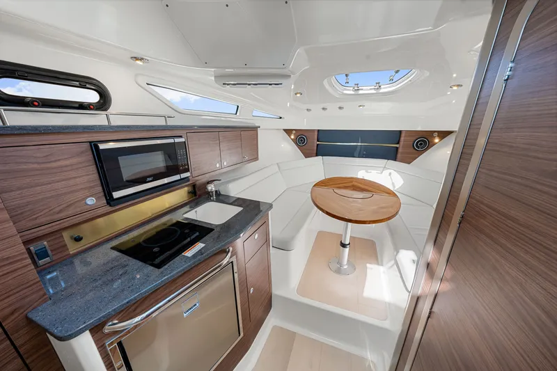 Slide: The Image of Boston Whaler 325 Conquest 2026 - 56