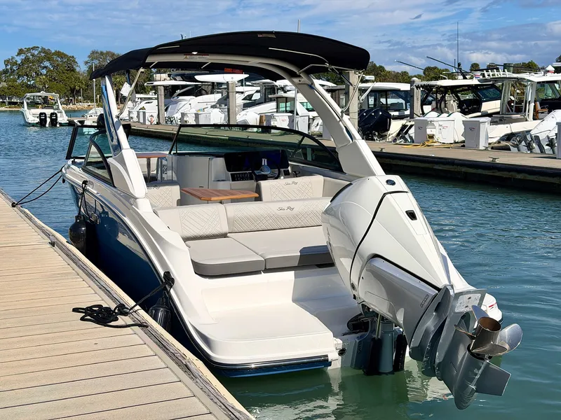Slide: The Image of Sea Ray SDX 230 Outboard 2026 - 38