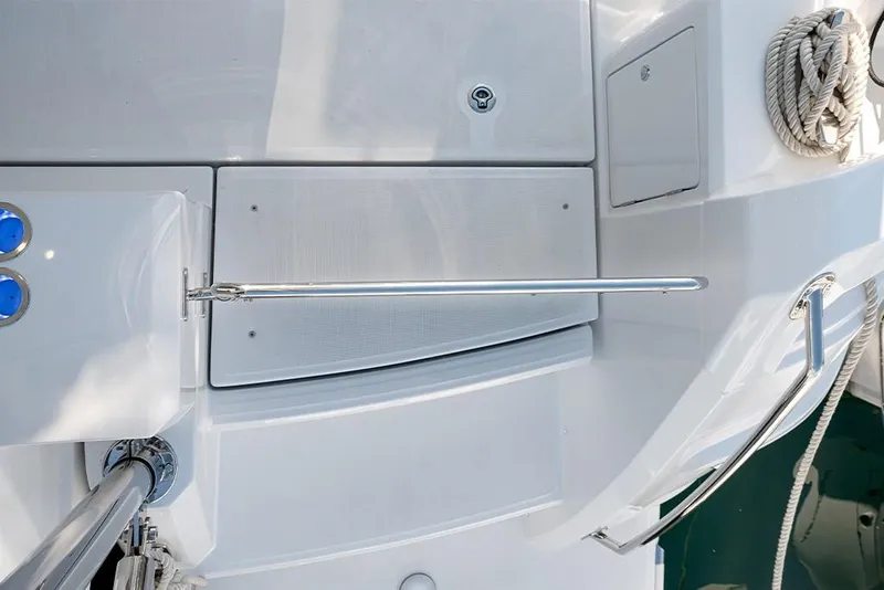 Slide: The Image of Aquila 44 Yacht 2024 - 17