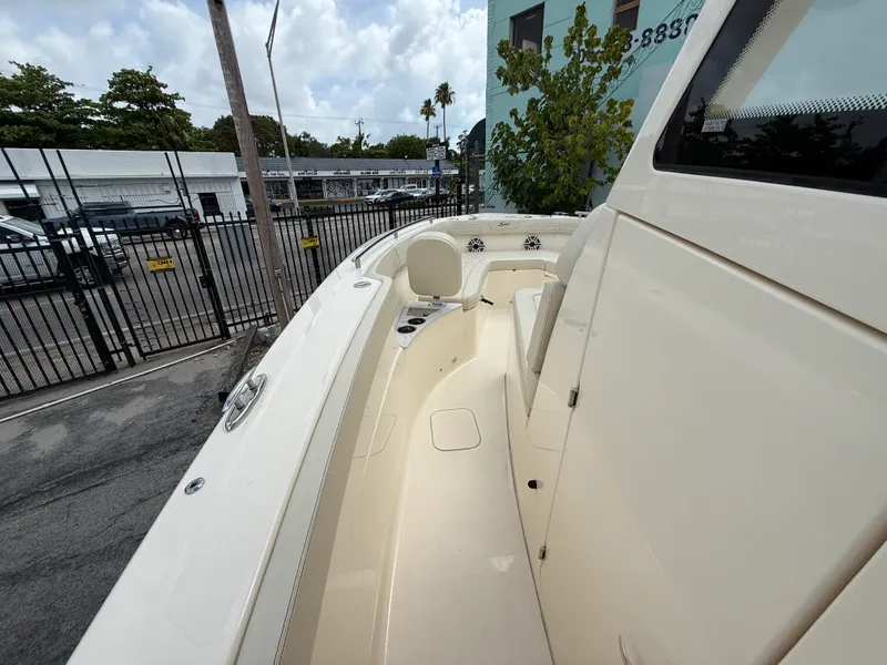 Slide: The Image of Scout 260 LXF 2026 - 15