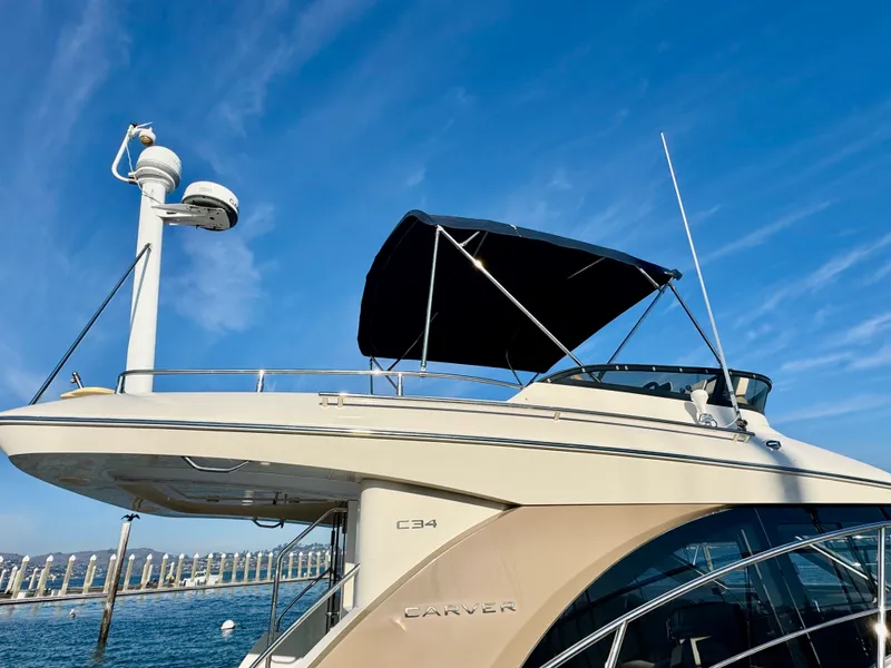 Slide: The Image of Carver Yachts 34 FLY 2014 - 26