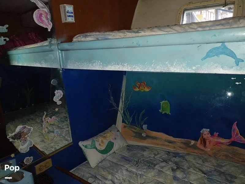 Slide: The Image of Hatteras 38 Tri-cabin 1967 - 14319280