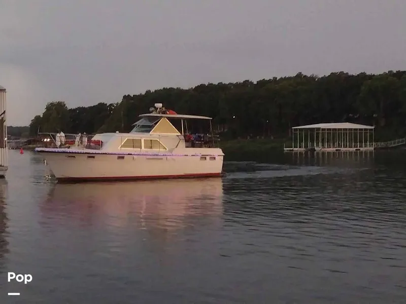 Slide: The Image of Hatteras 38 Tri-cabin 1967 - 14319287