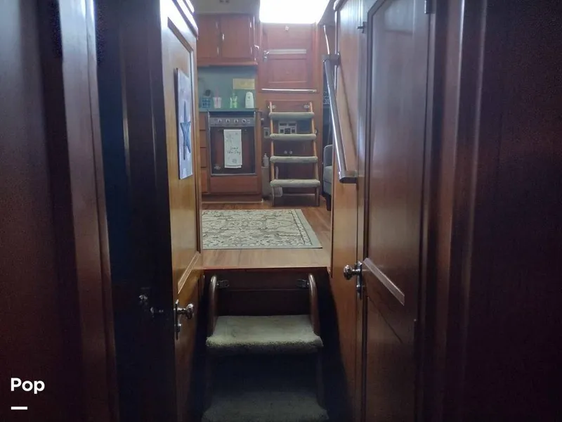 Slide: The Image of Hatteras 38 Tri-cabin 1967 - 14319283