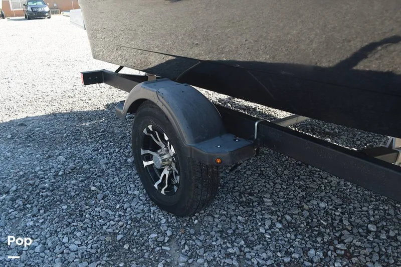 Slide: The Image of Bayliner Element E18 2022 - 14310896