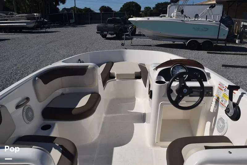 Slide: The Image of Bayliner Element E18 2022 - 14310779