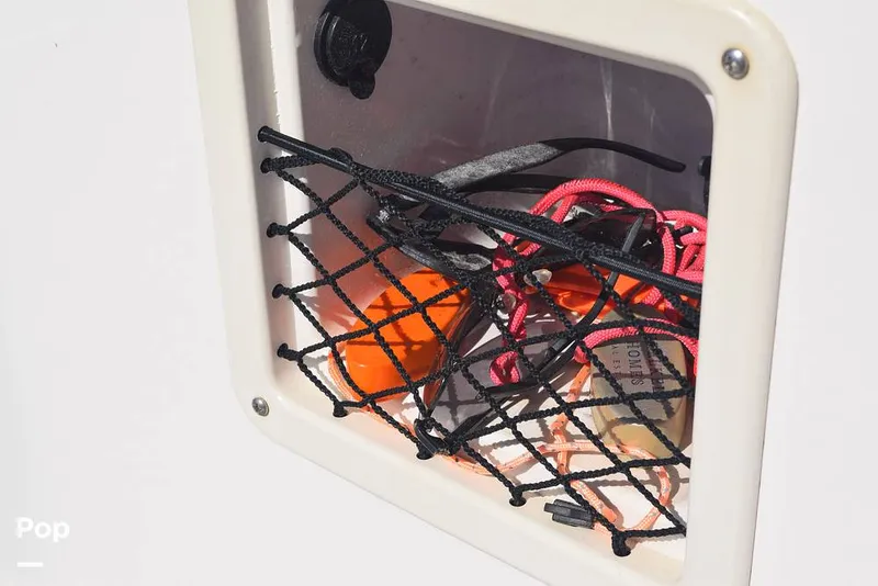 Slide: The Image of Bayliner Element E18 2022 - 14310929