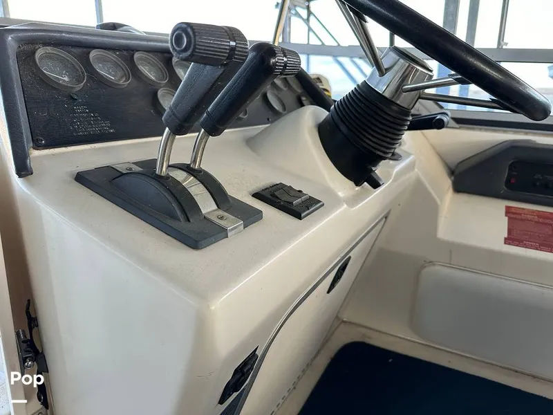 Slide: The Image of Sea Ray 350 Express Bridge 1992 - 14007910