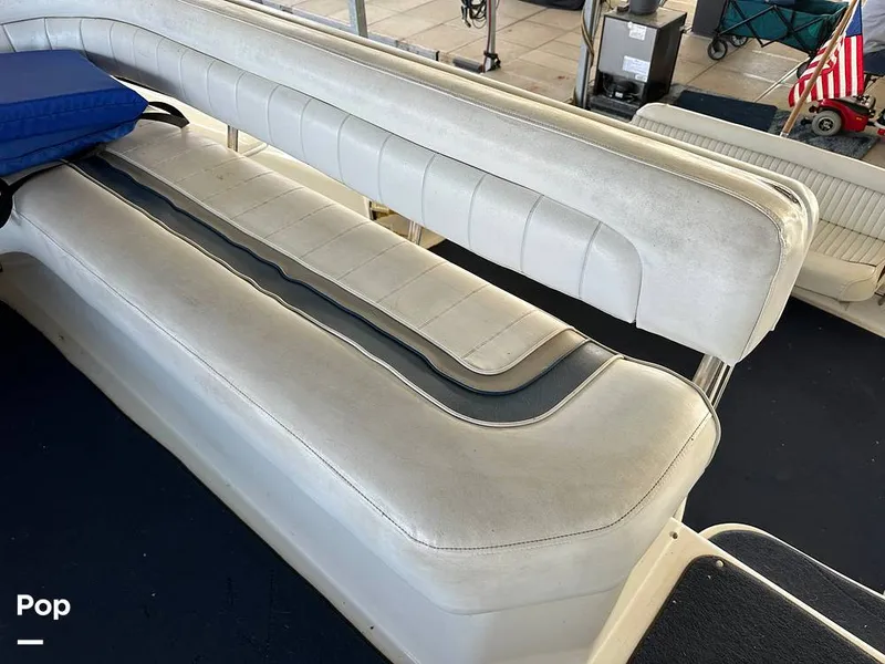 Slide: The Image of Sea Ray 350 Express Bridge 1992 - 14007912