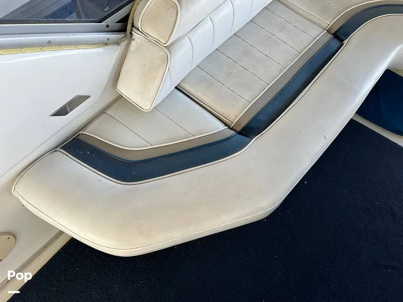 Slide: The Image of Sea Ray 350 Express Bridge 1992 - 14007917