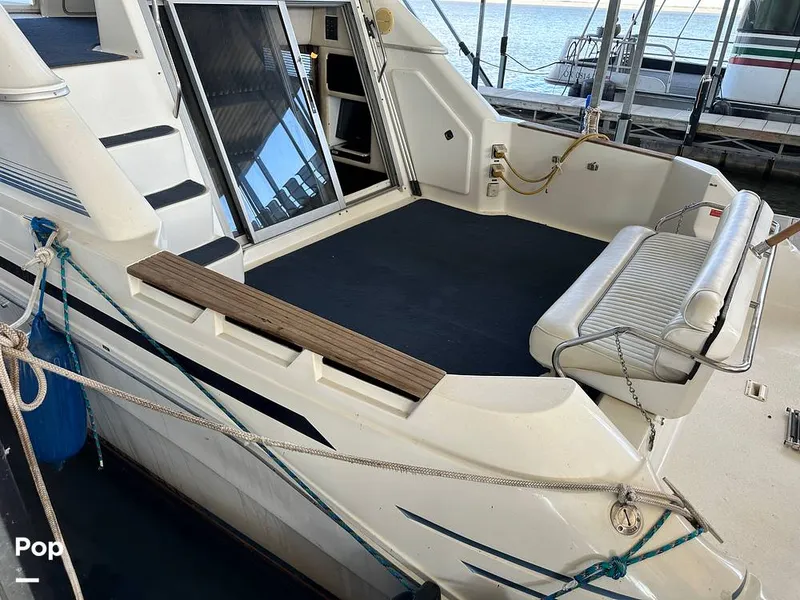 Slide: The Image of Sea Ray 350 Express Bridge 1992 - 14007935