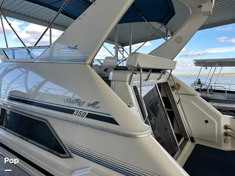 Slide: The Image of Sea Ray 350 Express Bridge 1992 - 14007939