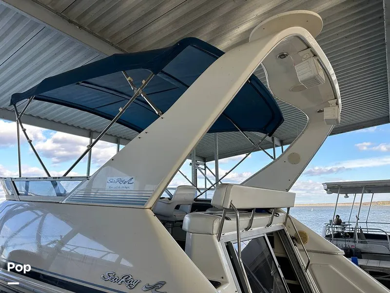 Slide: The Image of Sea Ray 350 Express Bridge 1992 - 14007940