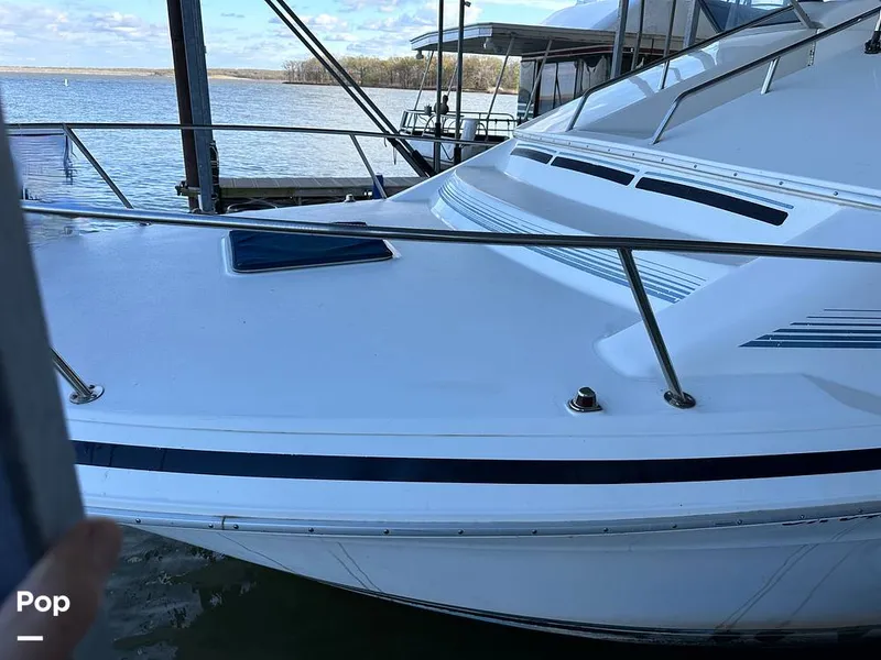 Slide: The Image of Sea Ray 350 Express Bridge 1992 - 14007948