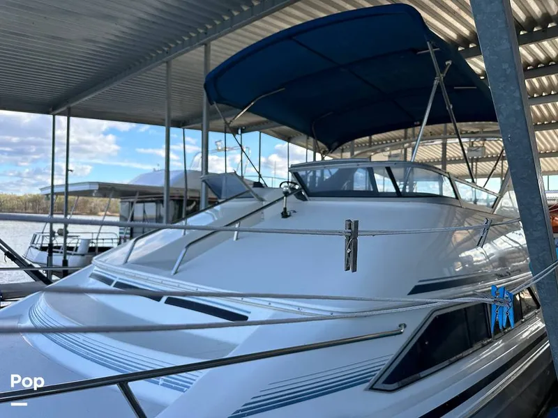 Slide: The Image of Sea Ray 350 Express Bridge 1992 - 14007950