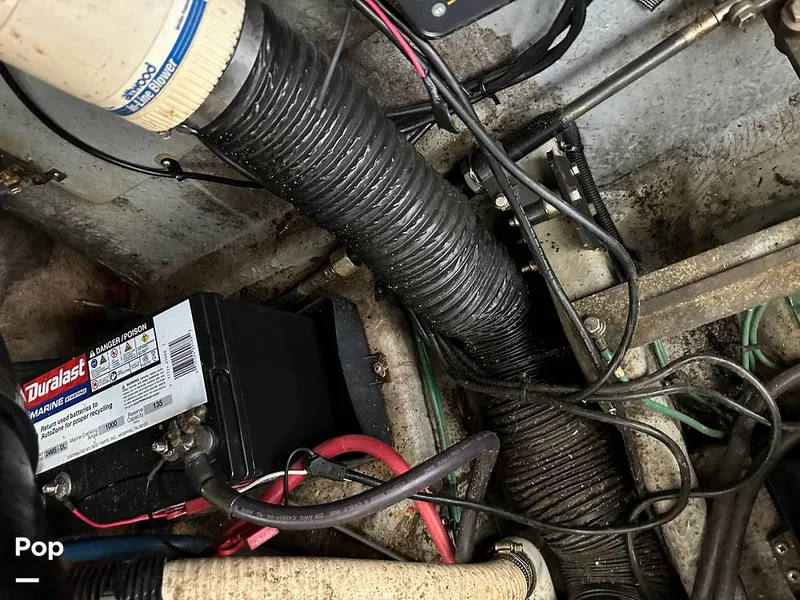 Slide: The Image of Sea Ray 350 Express Bridge 1992 - 14007769