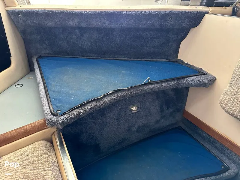 Slide: The Image of Sea Ray 350 Express Bridge 1992 - 14007803