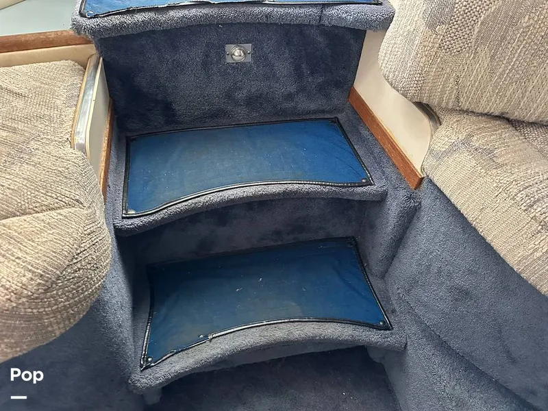 Slide: The Image of Sea Ray 350 Express Bridge 1992 - 14007804