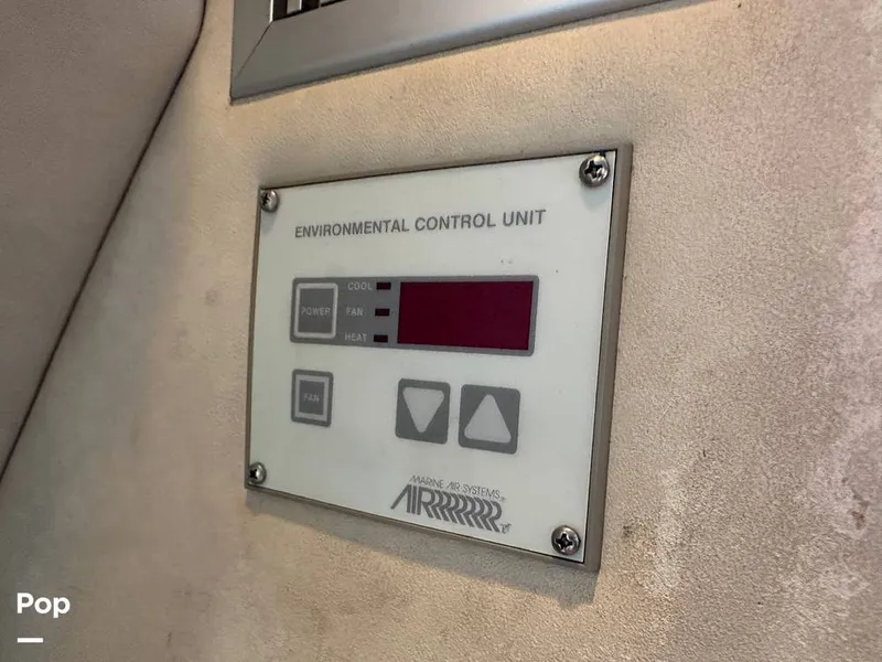 Slide: The Image of Sea Ray 350 Express Bridge 1992 - 14007808