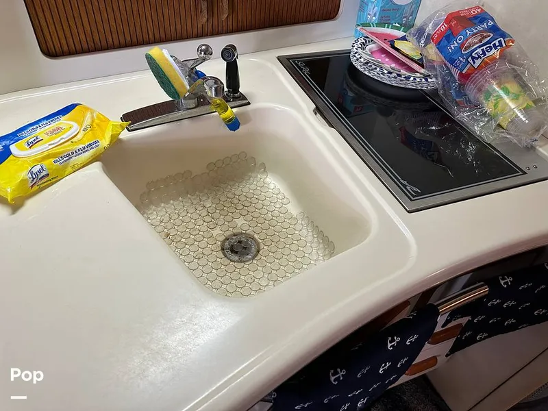 Slide: The Image of Sea Ray 350 Express Bridge 1992 - 14007826